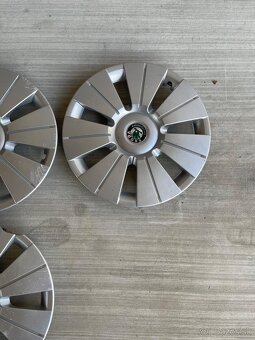 Puklice,kryty kolies Škoda Fabiu r14" - 3