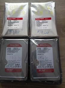 4 / 2 TB Western Digital Purple™ Red Pro™ - nepouzite - 3