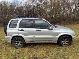 Suzuki Grand Vitara - 3