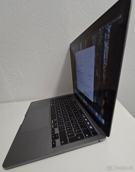 MacBook Pro 17,1/Apple Retina M1/8GB RAM/512GB SSD - 3