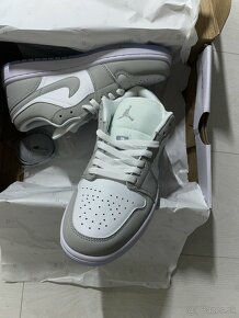 Jordan 1 Low - 3