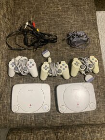 Predám 2x Playstation 1 + 3x ovládač - 3