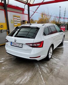 Skoda Superb combi L&K - 3