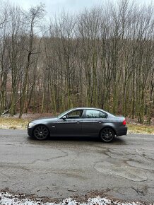 BMW E90 318i - 3