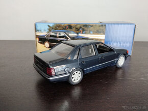 zberateľský model auta Ford Scorpio schabak 1:24 nie 1:43 - 3