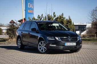 Škoda Octavia Combi 2.0 TDI Ambition DSG Black - 3