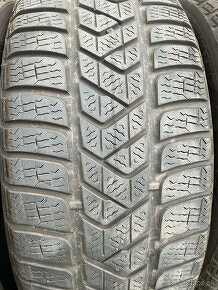 Zimne pneu 215/60 R16 Pirelli DOT 2422 - 3