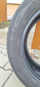 205/55 R16 Yokohama BluEarth-GT - 3