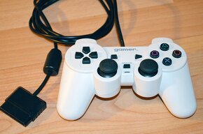 Ovladac pre Playstation 2 - 3