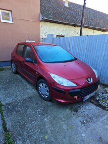 Peugeot 307  rv2005   155000 km.      1000Eur - 3