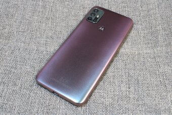 Motorola Moto G30 (plne funkčný) 6/128GB - 3