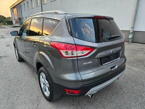 Ford Kuga 1.6i 150PS Titanium - 3