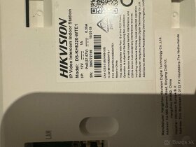 Hikvision monitor - 3