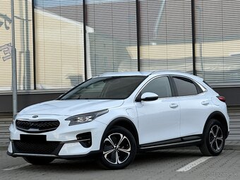 KIA XCeed 1.6 GDi Plug-In Hybrid A/T 104kW 141 PS 4x4 - 3