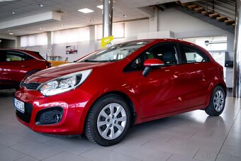 KIA RIO   2014, 51 200 km - 3