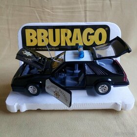 Bburago Ford Mustang - 3