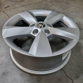 Originál ŠKODA KAROQ disky 5x112 R16 ET43 - 3