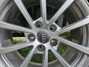 Atraktívna, orig.zimná sada AUDI - 5x112 r17 + 225/60 r17 - 3