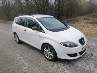 SEAT ALTEA XL 1.6i - 3