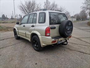 Suzuki Grand Vitara 2.0 TD 4x4 - 3