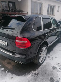 Porsche Cayenne 4,8turbo - 3