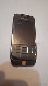 Nokia E66 - 3