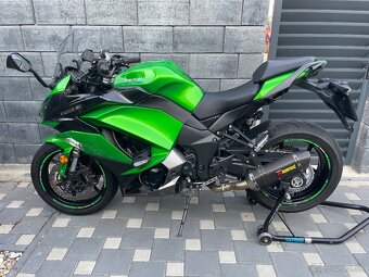 Kawasaki Z1000SX - 3