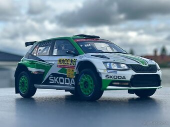 ŠKODA predam zberatelske modely. Mierka 1:24. - 3