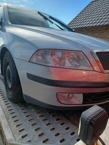 Rozpredam škoda octavia II 2.0 TDI 103kw BKD - 3