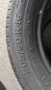 Michelin 205/60r16 letné - 3