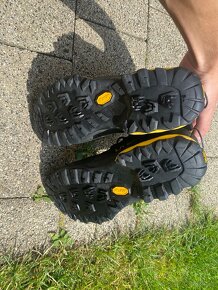 Lasportiva - 3