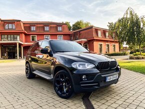 BMW X5 E70 3.0 XD 173kw xdrive automat čierna metalíza - 3