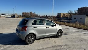 Toyota Yaris 2 benzin Klimatizácia - 3