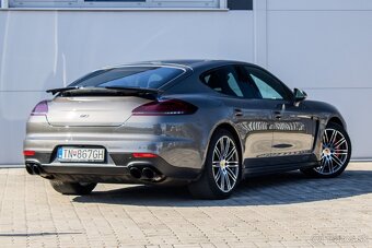 Porsche Panamera GTS - 3