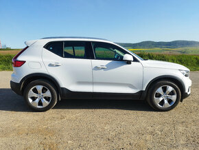 Volvo XC40 D4 4x4 140kW Automat, model 2019 - 3