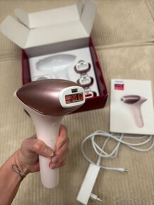 Philips Lumea IPL 9000 Series BRI958 - 3