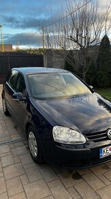 VW Golf 5 - 3