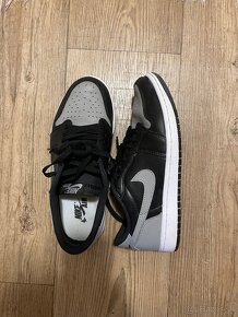 AIR JORDAN 1 LOW OG "SHADOW" - 3