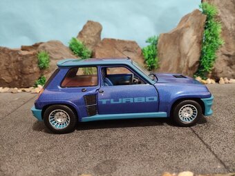 Prodám model 1:18 Renault 5 turbo - 3