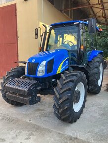 Traktor New Holland TL90A - 3