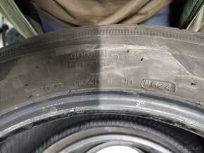 235/55 R18 - 3