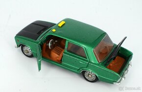 Model auta Fiat124 , Mebetoys 1:43 - 3