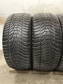 Zimné pneumatiky 235/45/18 Hankook Winter icept Evo 3 - 3