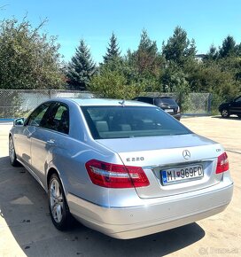 Mercedes E Class 220 CDI Avantgarde - 3