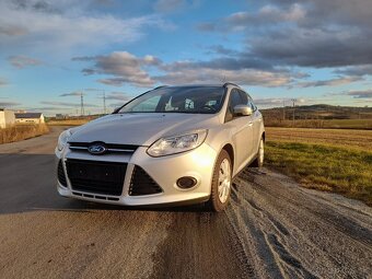 FORD FOCUS III 1.6i 77KW ●BEZ TURBA ●PLNÝ SERVIS, ZIMNÍ PNEU - 3