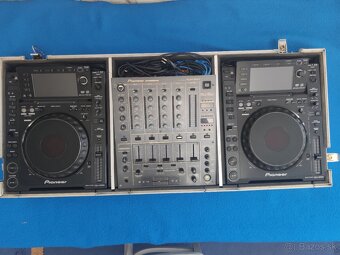 Pioneer CDJ 2000  +  Pioneer DJM 800 - 3