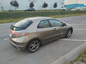 Honda Civic 1.4 vtec - 3