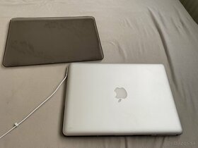 Macbook Pro - 3