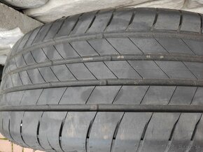 Bridgestone 235/55 R 18 TURANZA T005 100V - 3