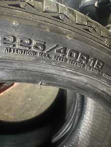 Goodyear 225/40 r18 - 3